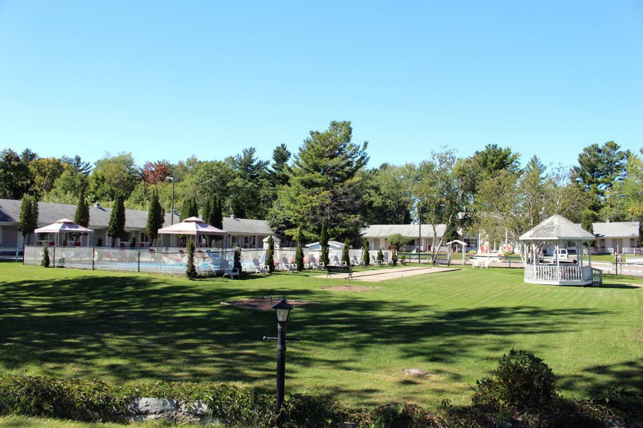 Colonial Resort-1000Islands Gananoque Εξωτερικό φωτογραφία
